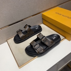 Louis Vuitton Slippers